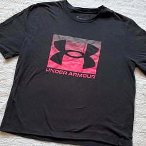Women’s Under Armour Black T-Shirt with Pink Logo